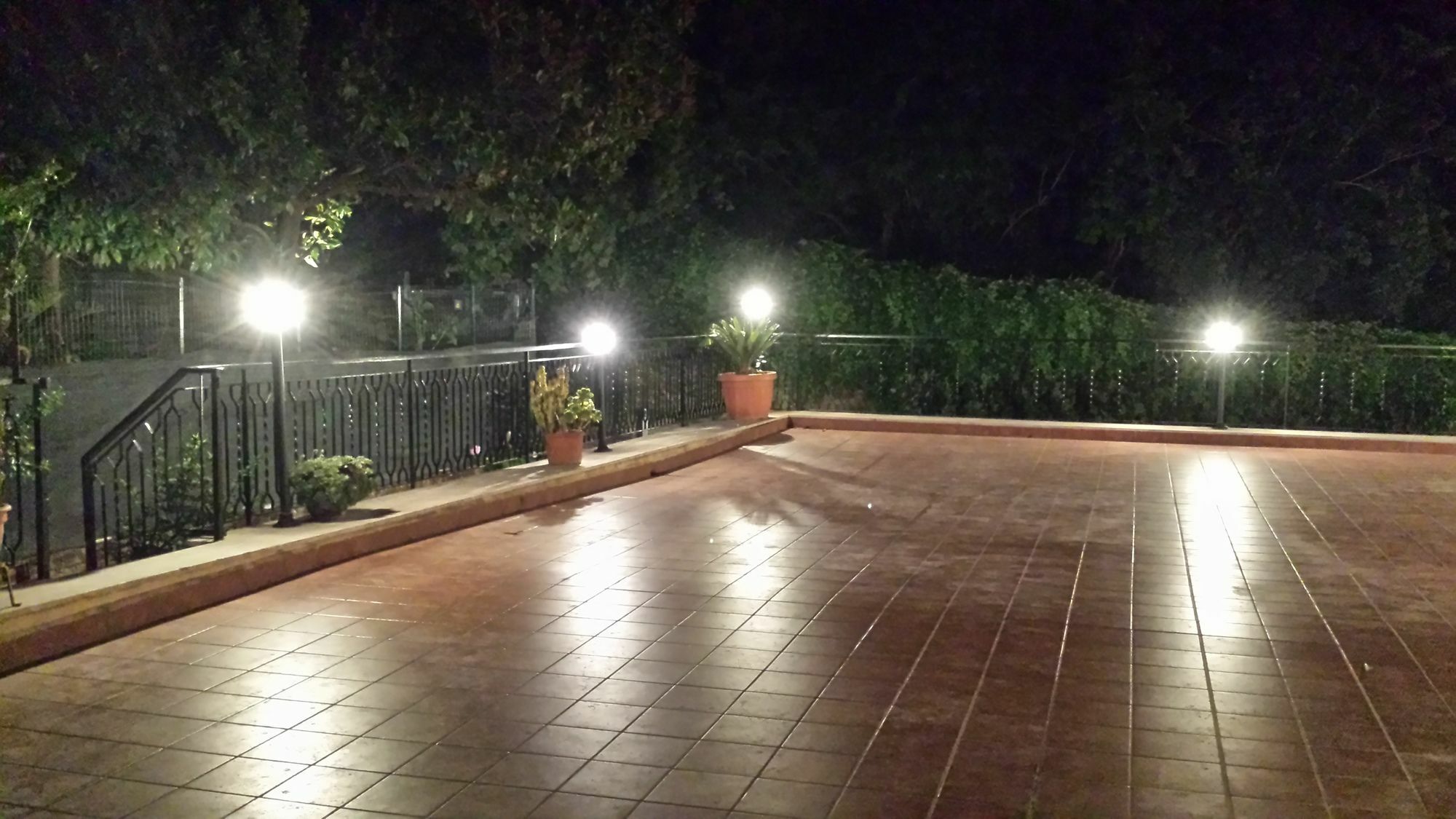 Le Streghe Di Roma Hotell Exteriör bild